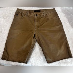 Dirt Brown Vans Shorts 34 Waist